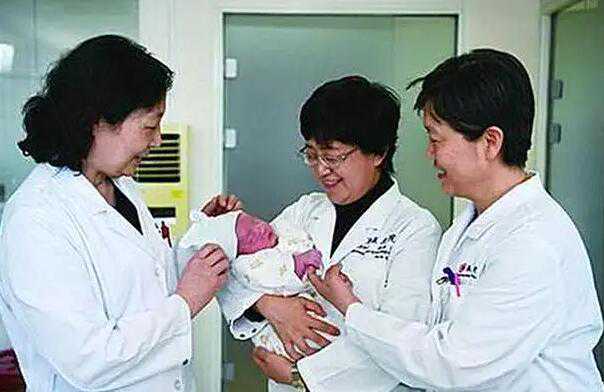 代孕的孩子怎么落户_代孕医院服务哪家好_取卵少的原因有几点 北京私立试管医